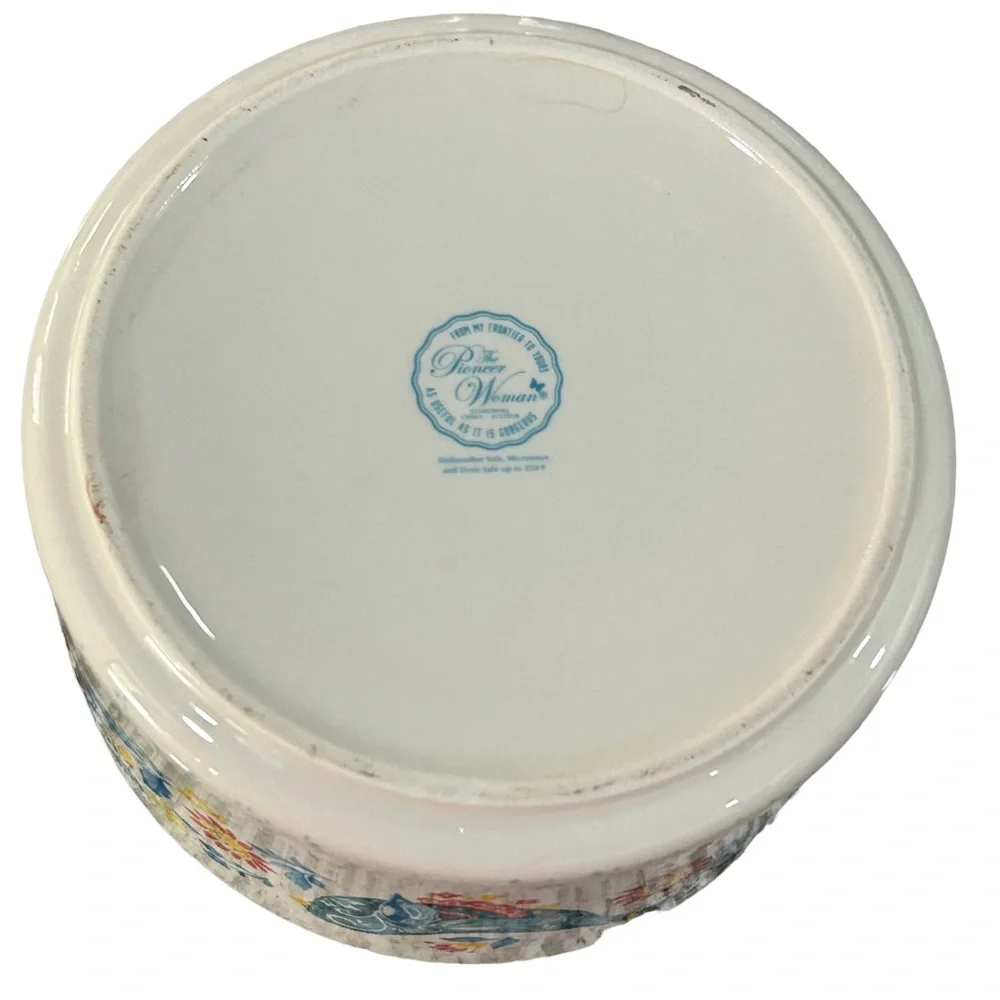 The Pioneer Woman Mazie Ceramic Bowl With Lid - Picture 4 of 5